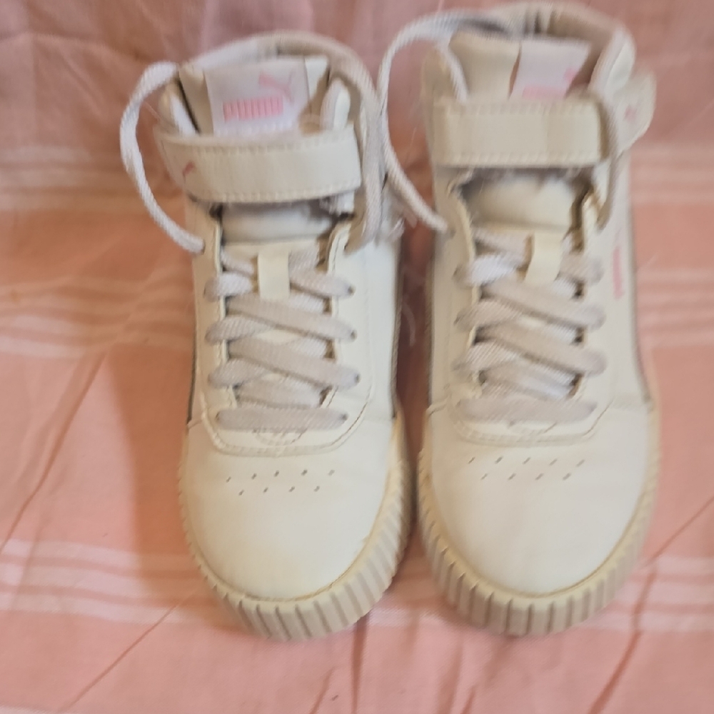 Puma Kids Cream Sneakers
